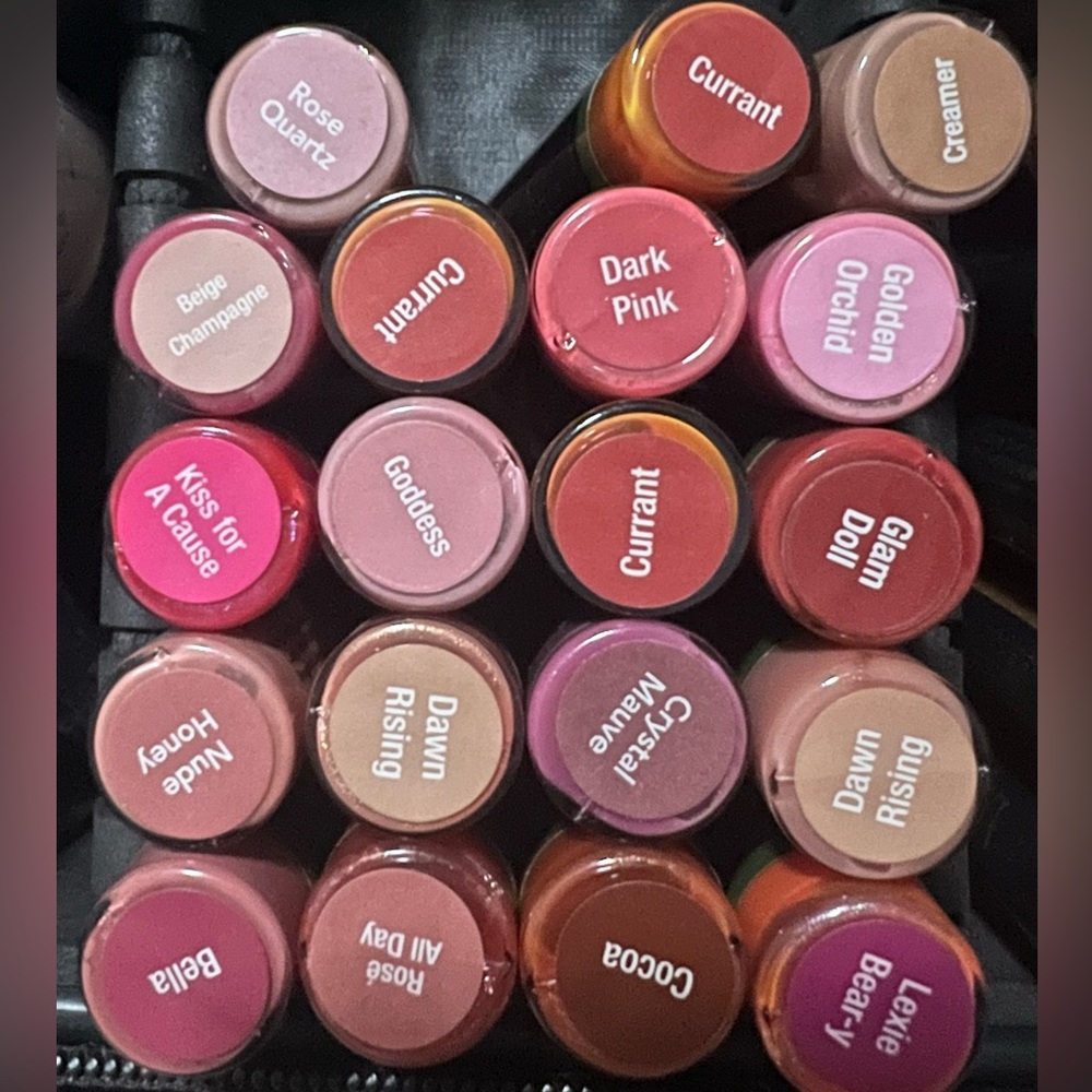SeneGence Lipsense colors